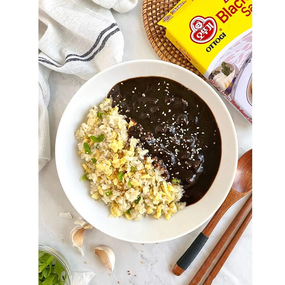 Ottogi 3Min. Black Bean Sauce 5.64oz, 오뚜기 3분 짜장 160g - Image 2