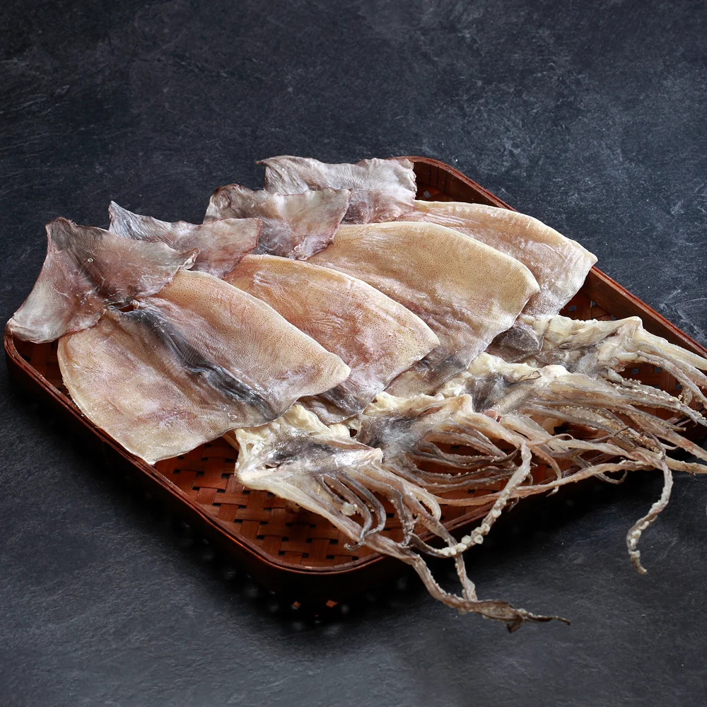 Korean Dried Squid 3pcs/pack, 동해안 건오징어 3마리 - Image 4