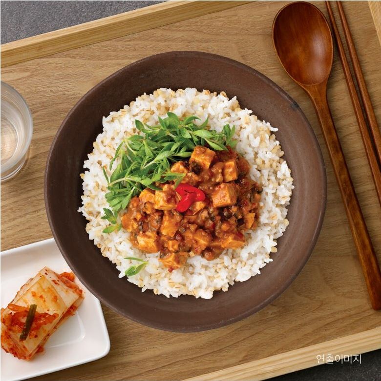 CJ Hetbahn Cupbahn Cooked White Rice with Soybean Paste Bibimbap 9.88oz, CJ 햇반 컵반 강된장 비빔밥 280g - Image 2