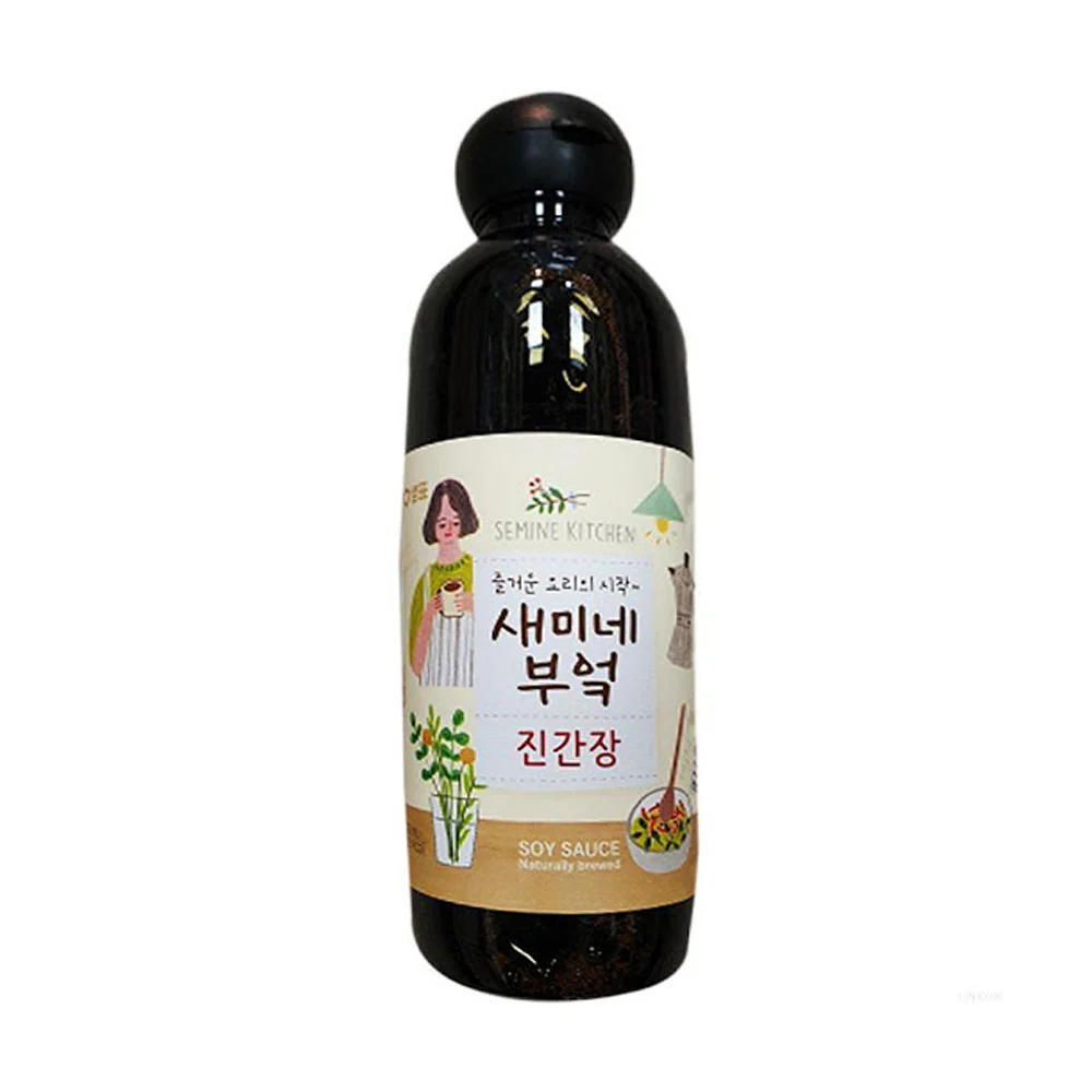 Sempio Semine Kitchen Naturally Brewed Soy Sauce 830ml 샘표 새미네 부엌 진간장 830ml