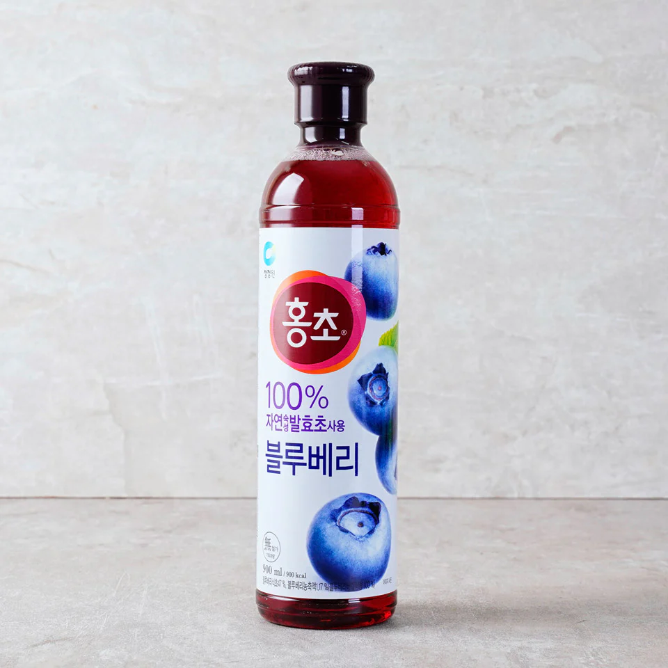 Chung Jung One Hongcho Fruit Vinegar Drink Blueberry 30.4fl.oz, 청정원 홍초 블루베리 900ml - Image 3