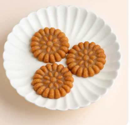 KOREAN HONEY CAKE SAMLIP , 삼립 궁중꿀약과 수라방 300g - Image 3